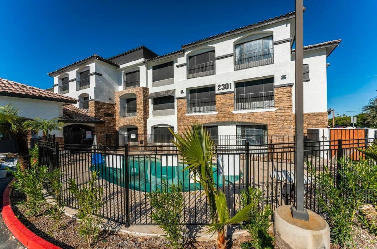 Tempe Studio Apartment Two Full Size Beds Luaran gambar